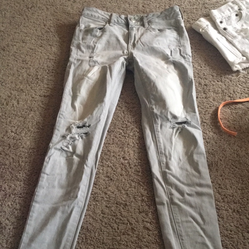 Gray American eagle jeans